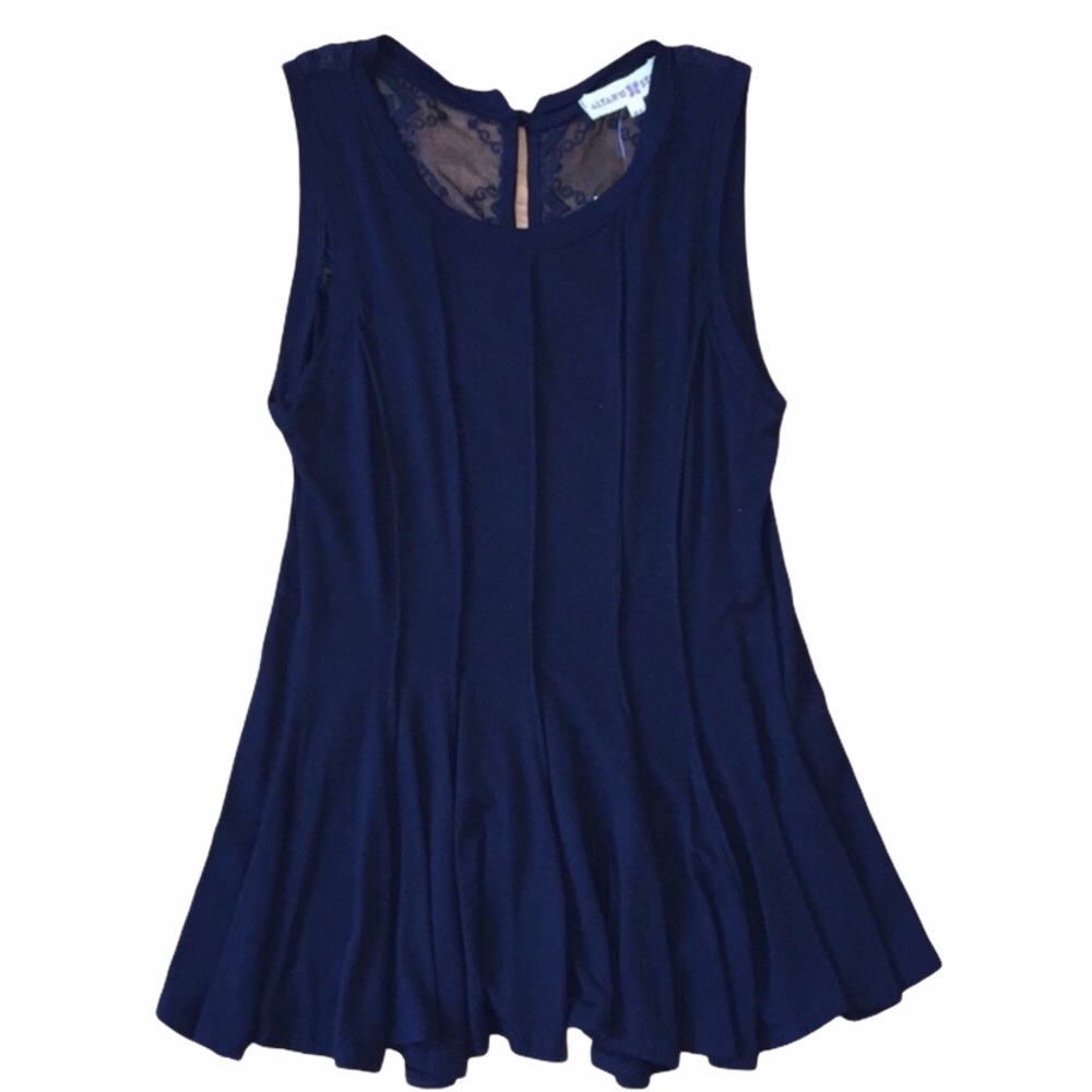 Altar’d State Lace/Mesh Panel Swing Top